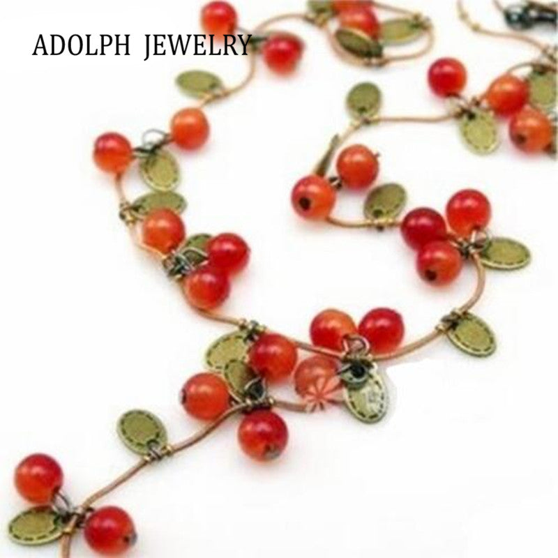 Vine Red Cherry Pearl Necklace